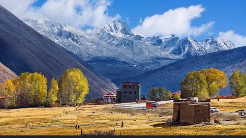 成都到新都桥将全程高速