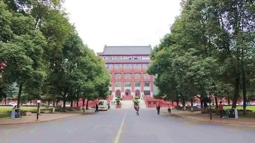 四川省&ldquo;逐梦计划&rdquo;助1.4万余大学生圆梦