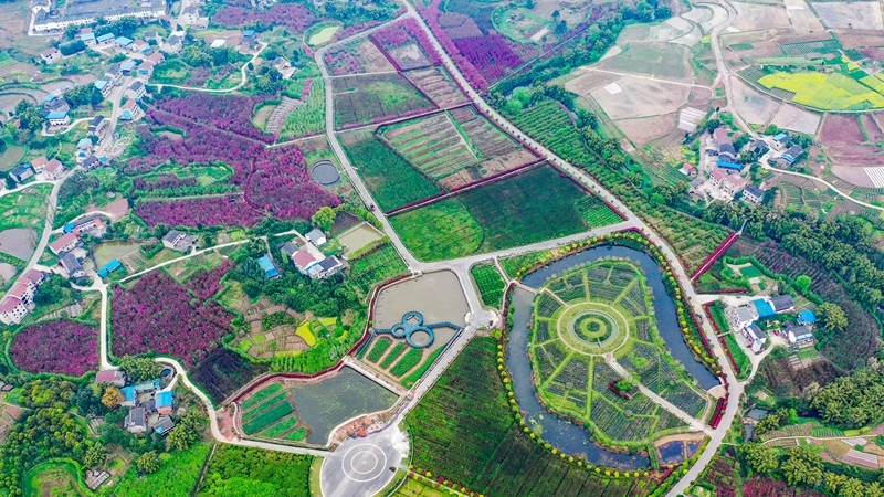 航拍&ldquo;四好农村路&rdquo; 看四川华蓥新图景