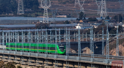 今天，凉山州将开出首趟动车，正式步入&ldquo;动车时代&rdquo;