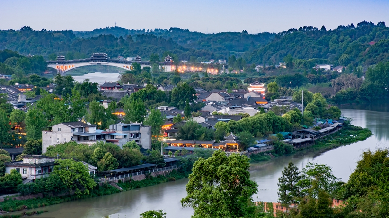 成都市双流区：奋力书写乡村振兴美丽新答卷